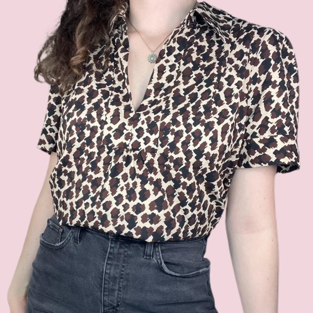Cheetah Print Short Sleeve Blouse